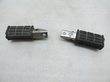 COPPIA PEDANE POGGIA PIEDI PASSEGGERO  ORIGINALI MOTO YAMAHA VIRAGO 500 1983