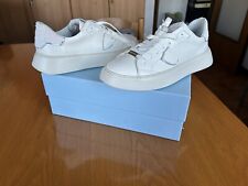 PHILIPPE MODEL -TEMPLE woman