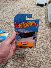 69 Caricabatteria Dodge Hot