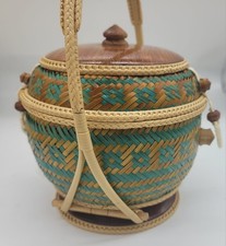 Squisito cesto in rattan