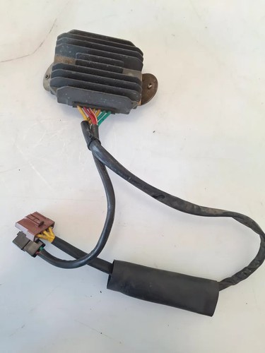 Regolatore tensione piaggio - regolatore,