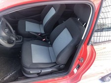 Sedile anteriore sinistro VW
