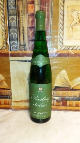 Vino 1977 riesling - vino,
