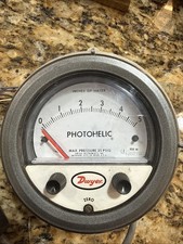 DWYER PHOTOHELIC SERIE 3000MR