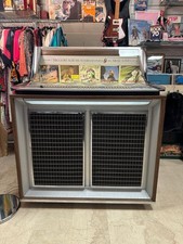 Jukebox Seeburg LP1 console