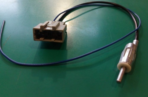 Adattatore antenna din per