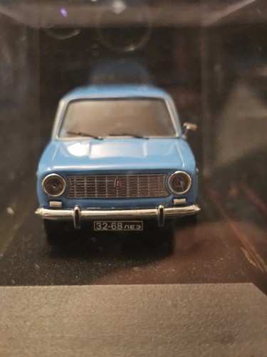 Modellino dell auto - modellino, lada