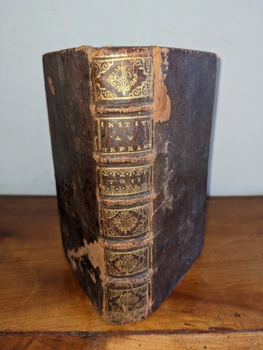 Libro antico istituzione nel - antico,
