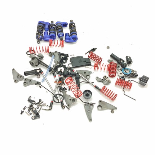 Lotto ricambi traxxas revo - ricambi,