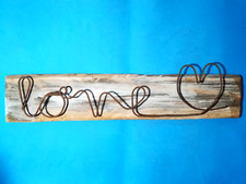 SCRITTA LOVE CUORE DA APPENDERE A MURO ARTIGIANALE FATTO A MANO