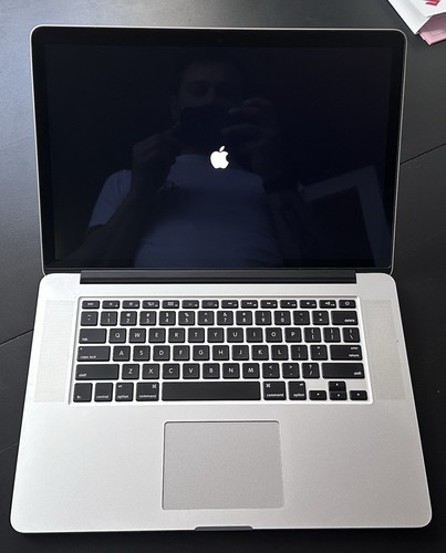 Apple macbook pro 256gb - pro, (256gb