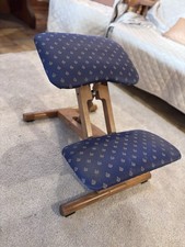 sgabello regolabile in altezza