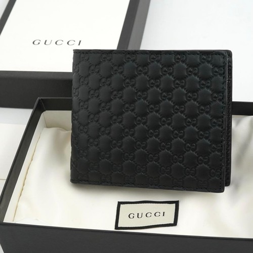 Articolo con scatola gucci - articolo,