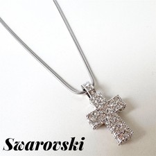 Collana con croce Swarovski