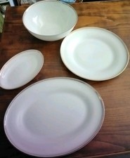 4 piatti Da Portata in porcellana Richard Ginori Ariston Color Crema  Filo Oro 