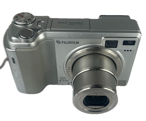 Fujifilm finepix e550 3 - finepix,