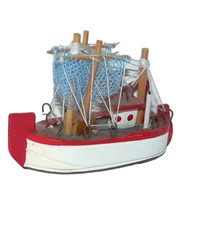 modellino BARCA - NAVE in legno - peschereccio  miniature - cm 3x5x8