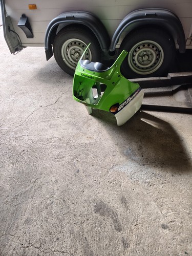 Kawasaki gpz 600 - kawasaki, carena
