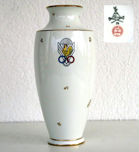 Sevres vase porcelaine - sevres,