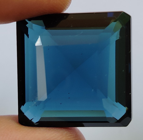 Grande topazio blu - a+++,