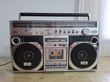 Vintage Toshiba BomBeat 16