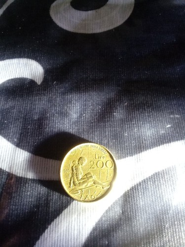 Rara moneta 200 lire 1980 - 200,