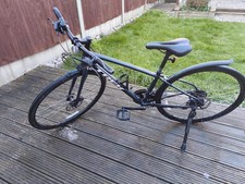 Bici ibrida Trek FX2 blu navy