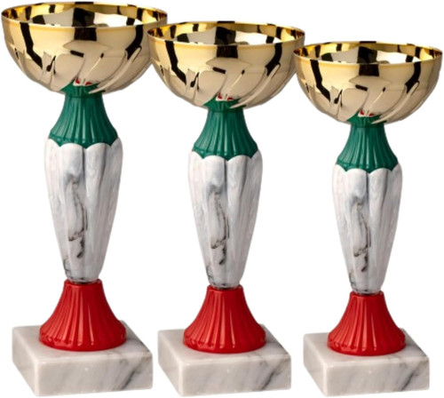 Tris premiazioni - di,