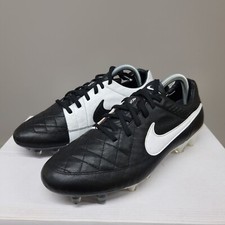 SCARPE DA CALCIO NIKE TIEMPO