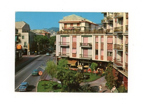 Albisola capo giardini - albisola,