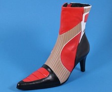 2 stivaletti stiletto