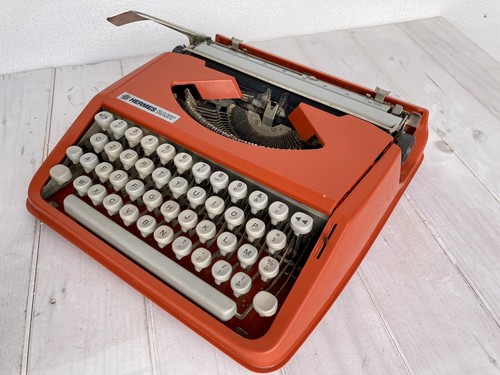 Macchina scrivere hermes - da,