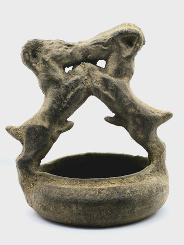 Antico vaso rituale - , in