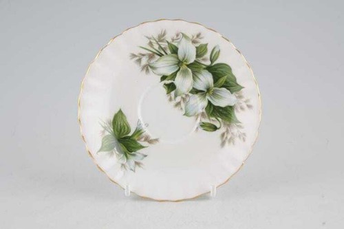 Royal albert trillium - -,