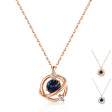 Collana con ciondolo a forma