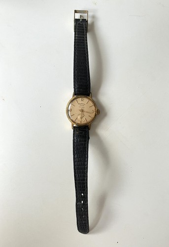 Ancienne montre mecanique - ancienne,