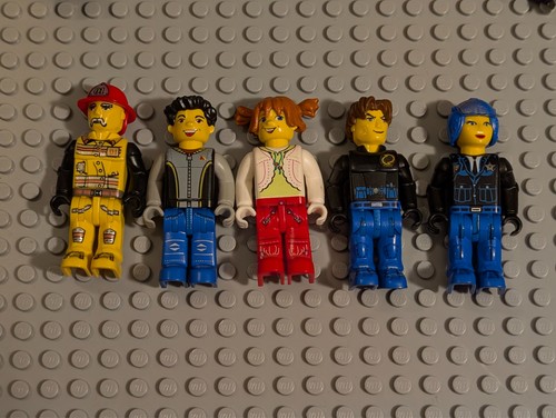 Lego juniors minifigures - 5x,