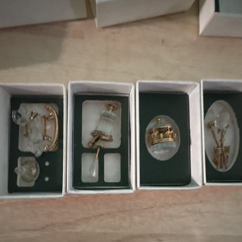 Set crystal swarovski - of,