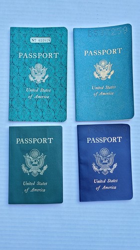Lotto passaporti vintage - di,