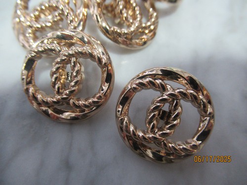 Chanel gold tone metal - 5, tone,