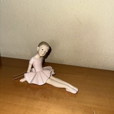 Statuina ballerina in ceramica
