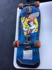 Raro skateboard street rocker