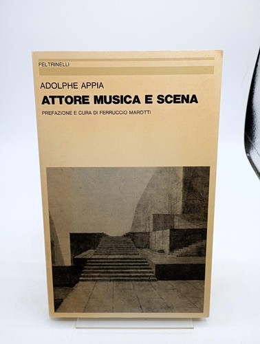 Attore musica scena - musica, e
