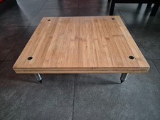 Base/tavolino porta integrato