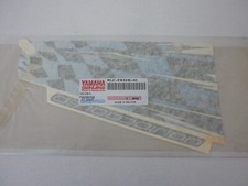 5LC-F832K-40  DECALCO ADESIVO