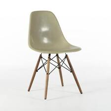 Sedia Vitra Eames DSW grigio