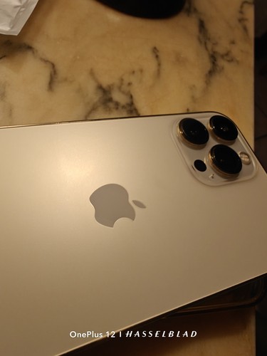 Apple iphone pro max - 13,