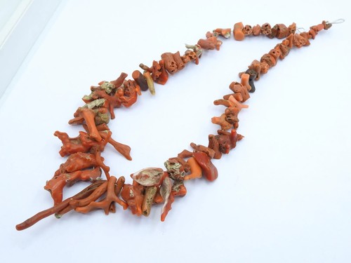 Collana con bastone - ramo, di