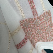 Centrotavola antico tovaglia