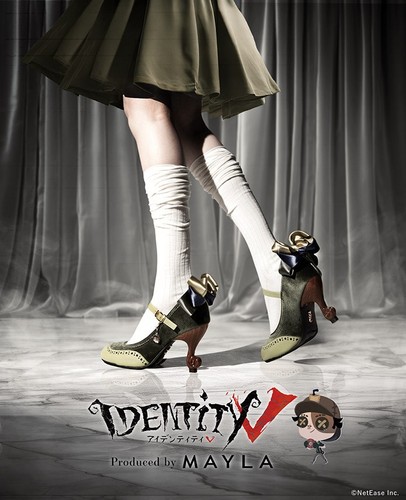 Identity iconic shoe object - v,